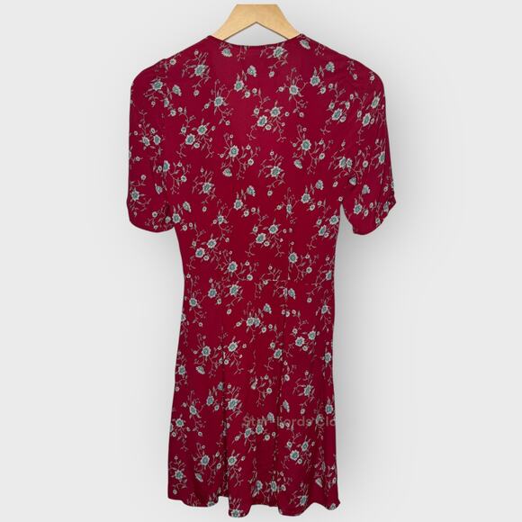 Reformation Floral Mini Dress Fit & Flare Ruched Detail Sleeve Button Down Red 2 - Picture 7 of 7